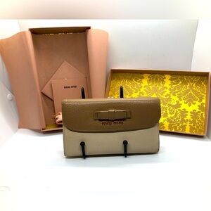 Miu Miu Tan/Cream Wallet